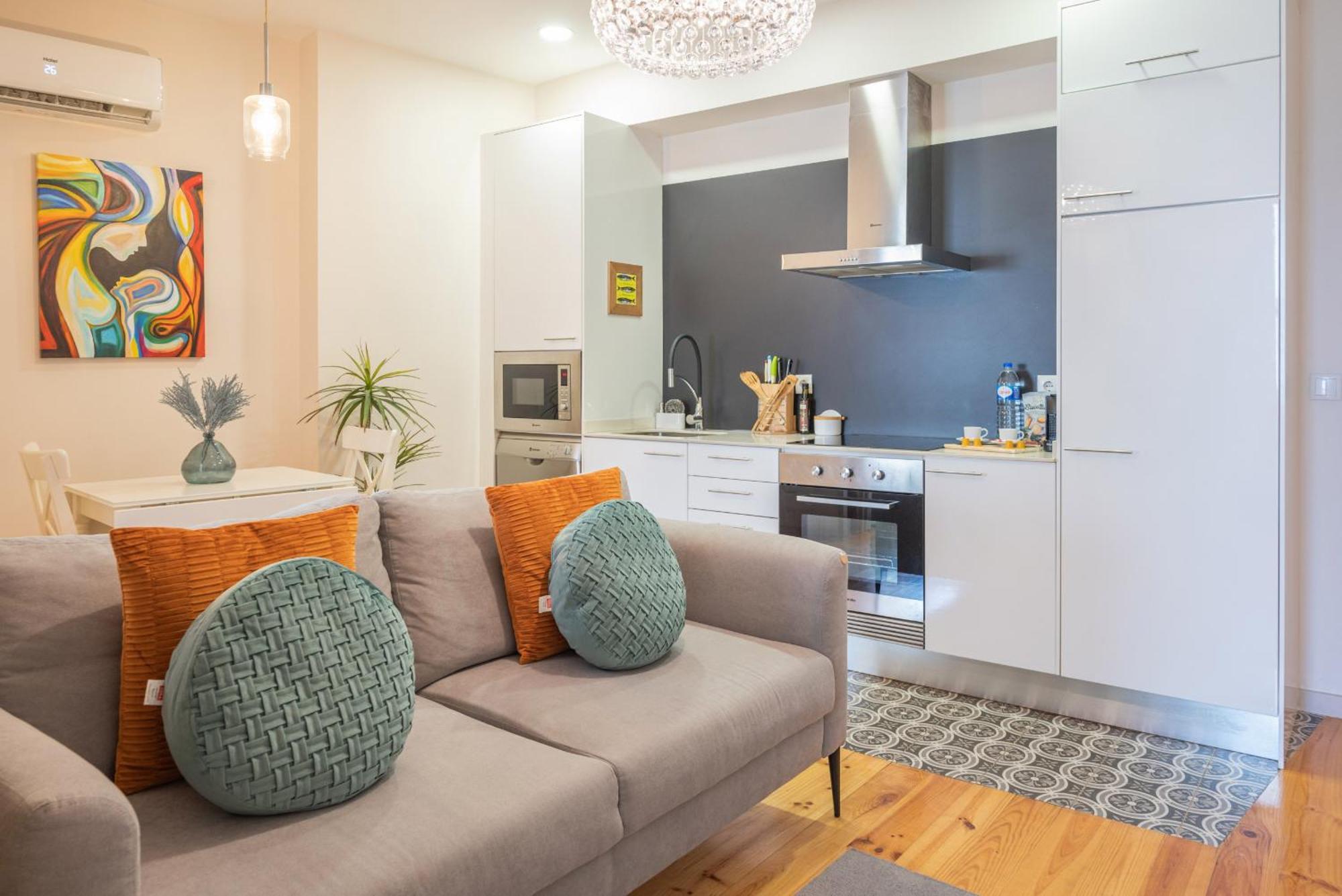 Lovely Charm House Downtown Porto Near Metro With Ac Luaran gambar