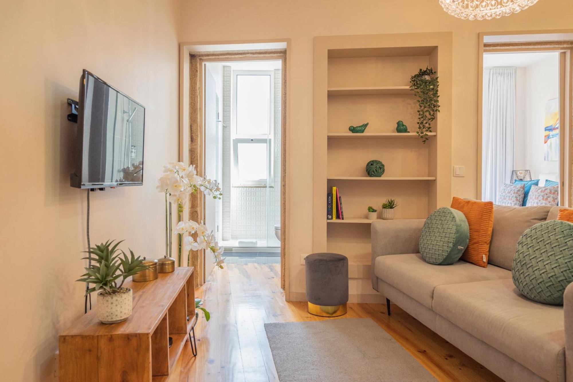 Lovely Charm House Downtown Porto Near Metro With Ac Luaran gambar